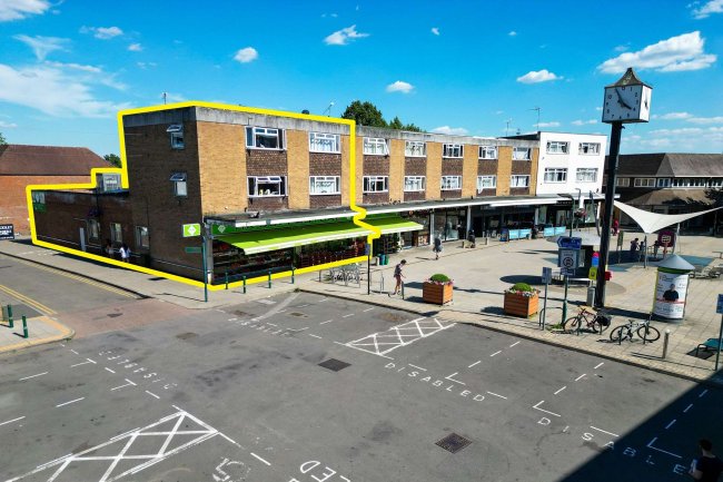 156-162 Crockhamwell Road, Woodley, Reading, RG5 3JH 9