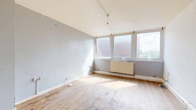 48 Tawney Road, Thamesmead, London, SE28 8EF 5