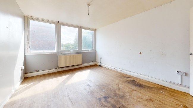 48 Tawney Road, Thamesmead, London, SE28 8EF 5