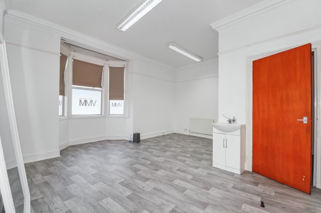 75 Canterbury Road, Westbrook, Margate CT9 5AS 6