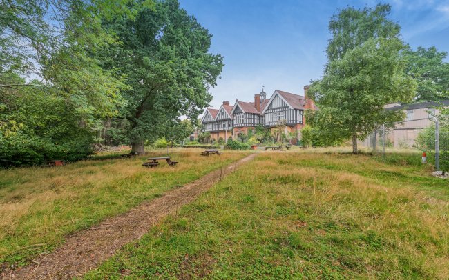 The Former Iliffe Hotel, 428 London Road, Coventry, CV3 4EP 7