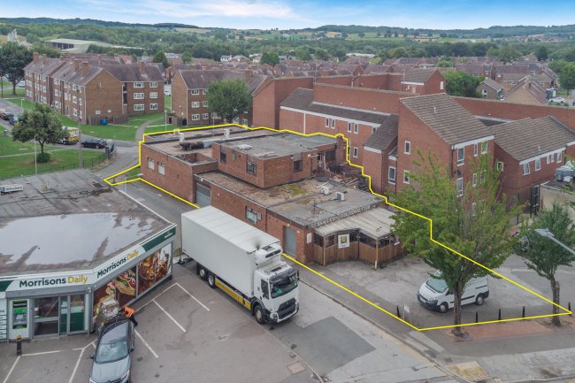 Hucknall Constitutional Club, 145 Portland Road, Hucknall, Nottingham NG15 7SB 3