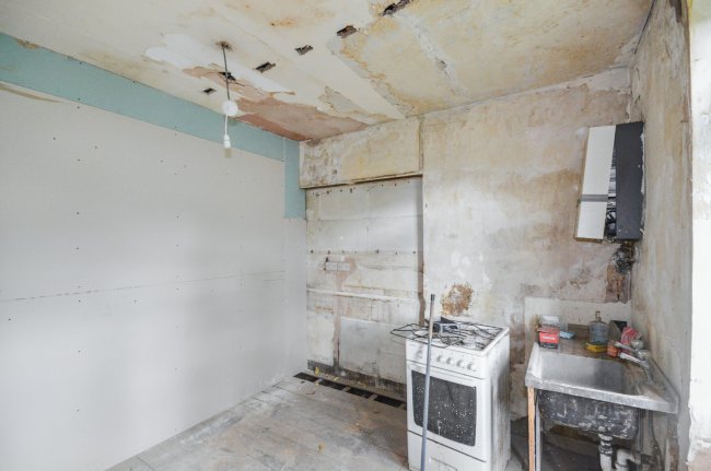 30-32 Winchester Avenue, Queens Park, NW6 7TU 3