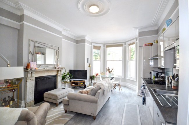 30-32 Winchester Avenue, Queens Park, NW6 7TU 3