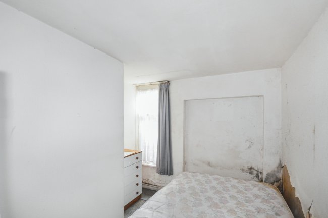 30-32 Winchester Avenue, Queens Park, NW6 7TU 3