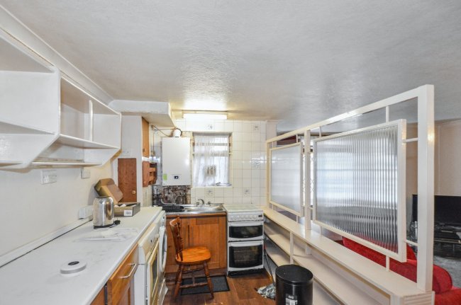 30-32 Winchester Avenue, Queens Park, NW6 7TU 3