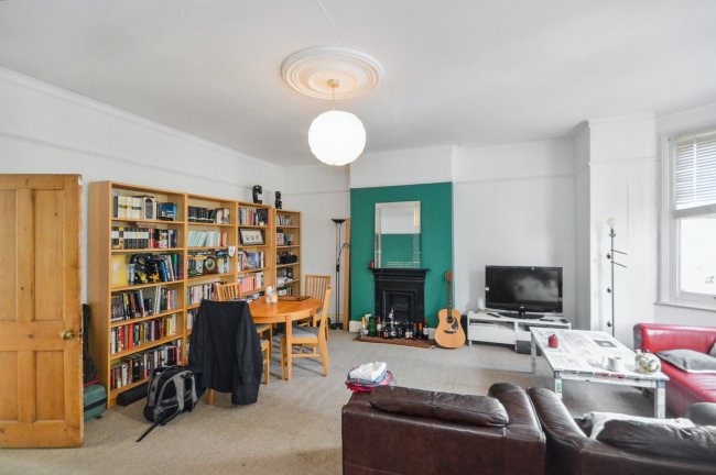 30-32 Winchester Avenue, Queens Park, NW6 7TU 3