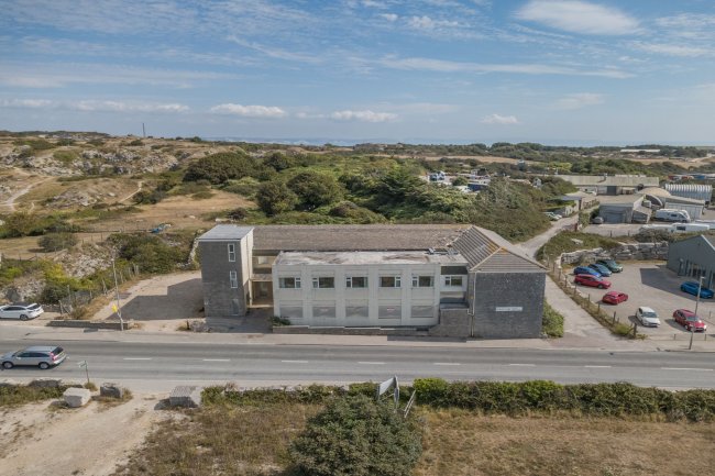 Portland Lodge Hotel, 100 Easton Lane, Portland, DT5 1BW 6