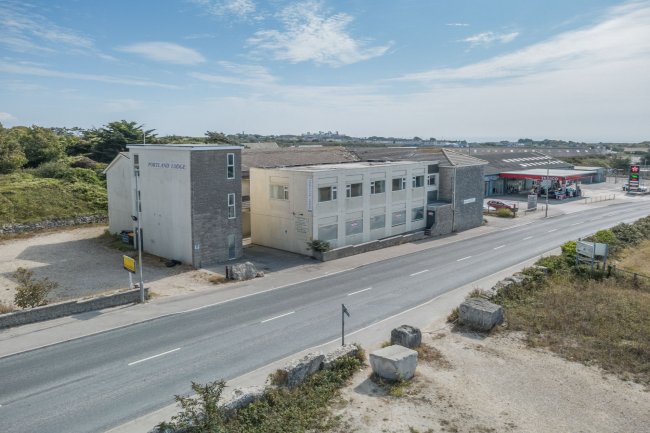 Portland Lodge Hotel, 100 Easton Lane, Portland, DT5 1BW 6