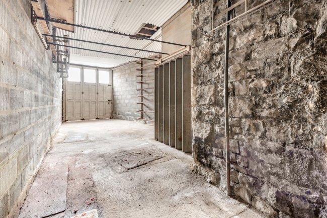 2 Stations Buildings, Warton Road, Carnforth, LA5 9BS 3