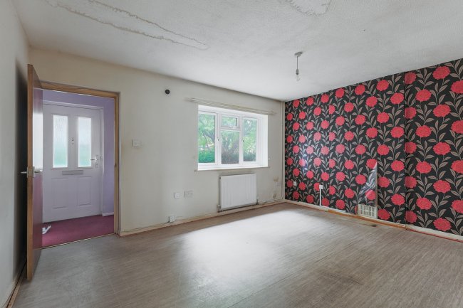 20 Deans Way, Gloucester, Gloucestershire, GL1 2QN 4