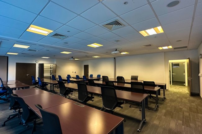 Measurement House, Newbury Business Park, London Road, Newbury RG14 2PZ 4