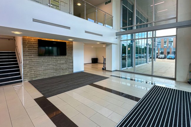 Measurement House, Newbury Business Park, London Road, Newbury RG14 2PZ 4