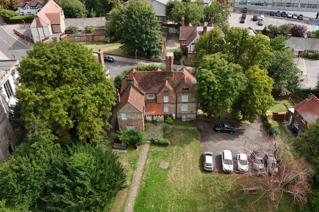 Church Farm House Museum, Church End, Greyhound Hill, London NW4 4JR 1