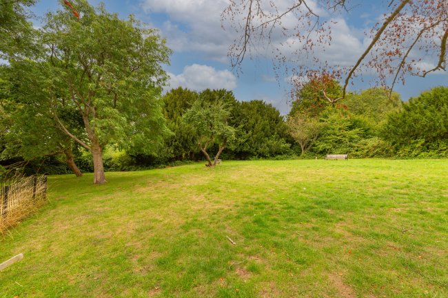 Church Farm House Museum, Church End, Greyhound Hill, London NW4 4JR 1