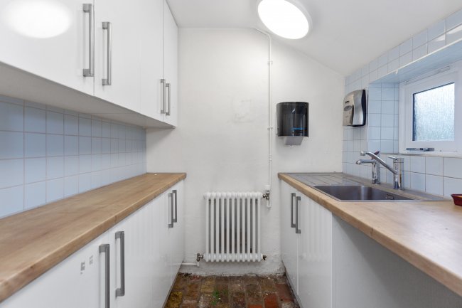 Church Farm House Museum, Church End, Greyhound Hill, London NW4 4JR 1