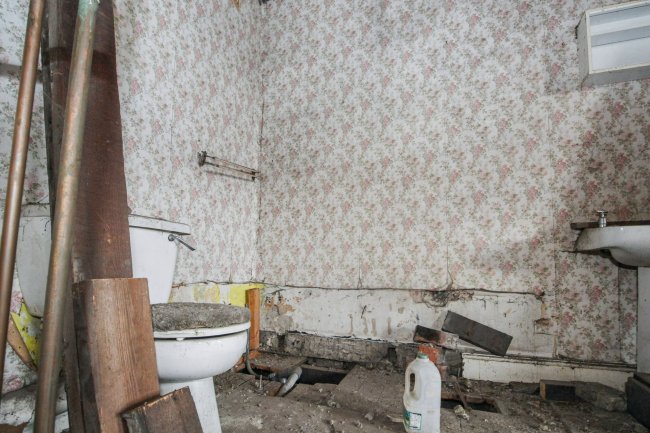 4 James Street, Huddersfield, West Yorkshire, HD7 4DS 4