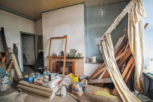 4 James Street, Huddersfield, West Yorkshire, HD7 4DS 4