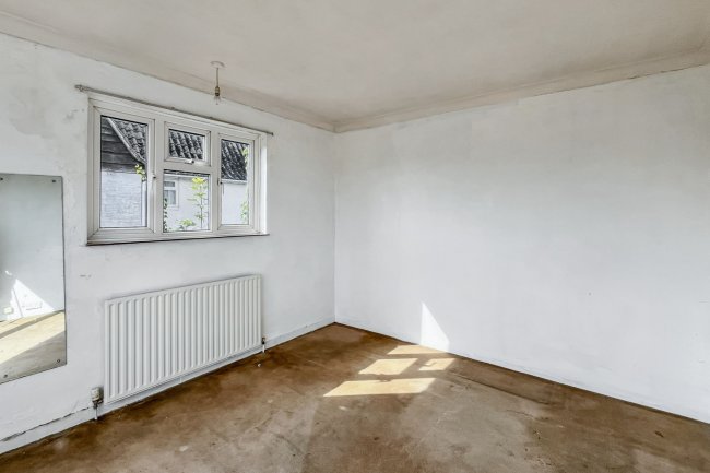 79 Riddlesdown Road, Purley, Surrey, CR8 1DH 9