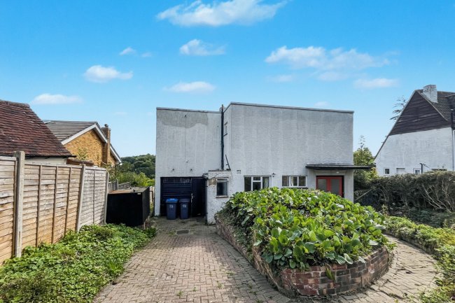 79 Riddlesdown Road, Purley, Surrey, CR8 1DH 9