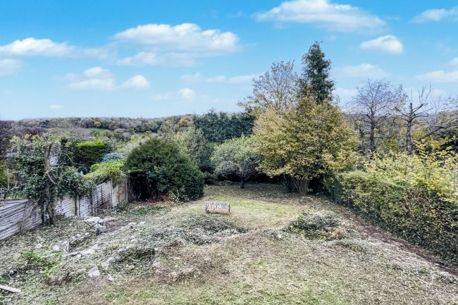 79 Riddlesdown Road, Purley, Surrey, CR8 1DH 9