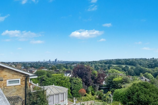 79 Riddlesdown Road, Purley, Surrey, CR8 1DH 9