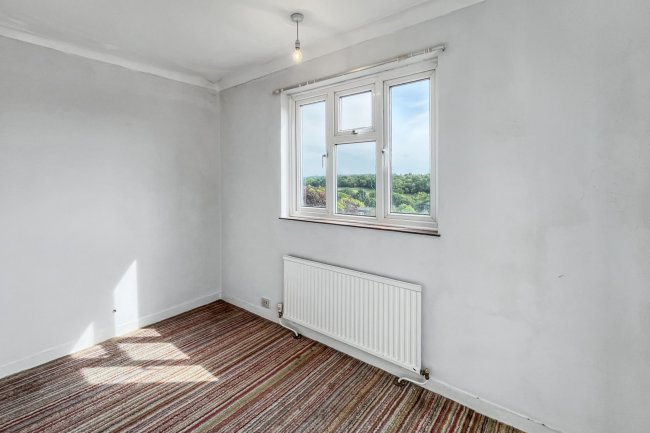 79 Riddlesdown Road, Purley, Surrey, CR8 1DH 9