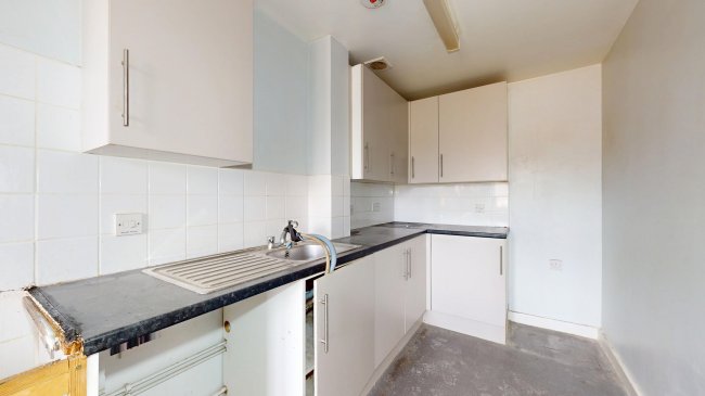 41 Peppermint Place, Leytonstone, London, E11 4YQ 2