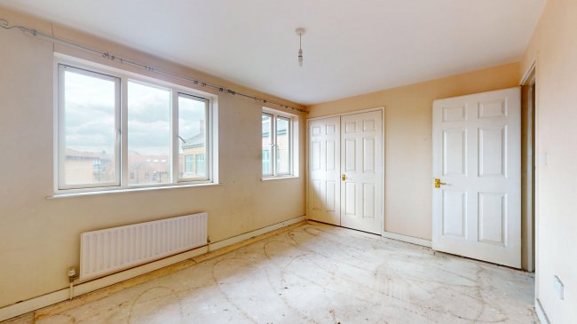 41 Peppermint Place, Leytonstone, London, E11 4YQ 2