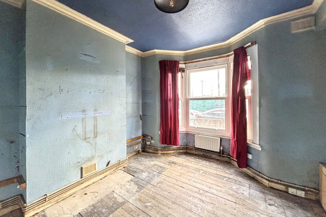 Flat A, 31 Sheridan Road, Manor Park, London, E12 6QT 1