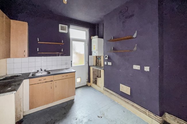 Flat A, 31 Sheridan Road, Manor Park, London, E12 6QT 1