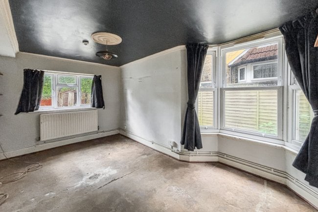 Flat A, 31 Sheridan Road, Manor Park, London, E12 6QT 1