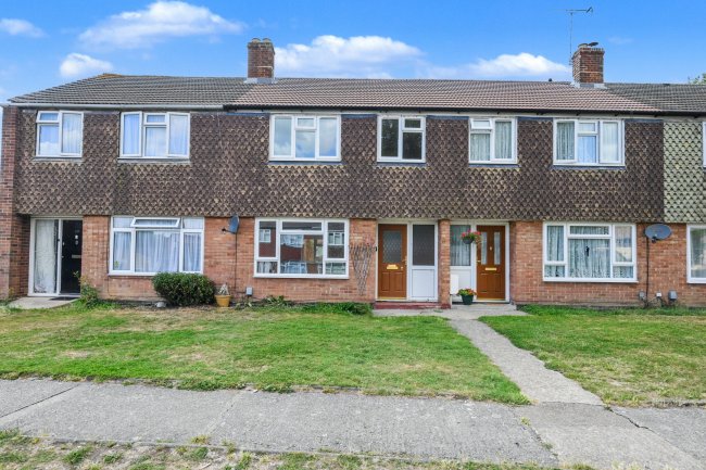 71 Downfield Road, Cheshunt, Hertfordshire, EN8 8SR 6