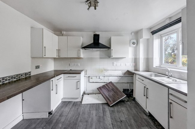 28 Freshfields, Croydon, CR0 7QS 7