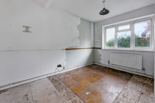 28 Freshfields, Croydon, CR0 7QS 7