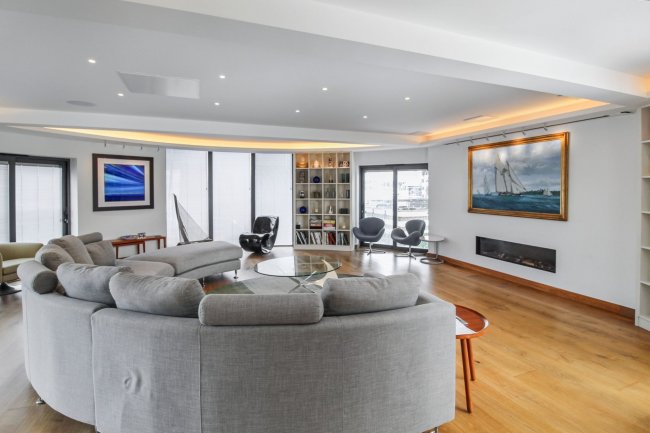 27 Crowsport, Hamble, Hampshire, SO31 4HG 7