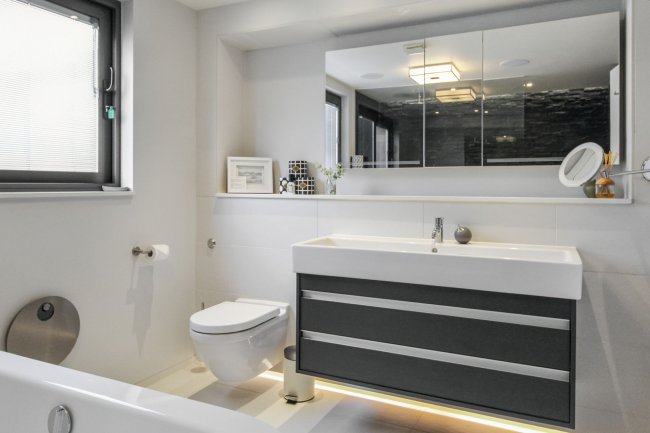 27 Crowsport, Hamble, Hampshire, SO31 4HG 7