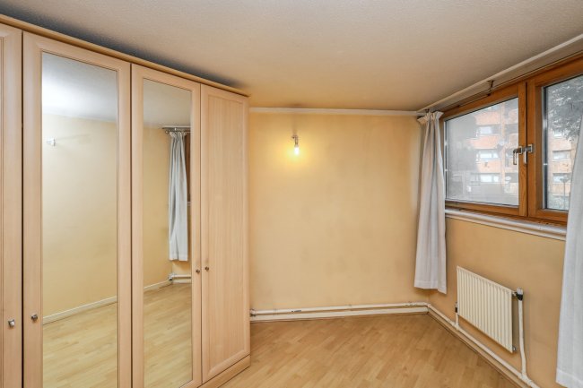 11 Whistler Walk, World's End Estate, Chelsea, London, SW10 0EP 9