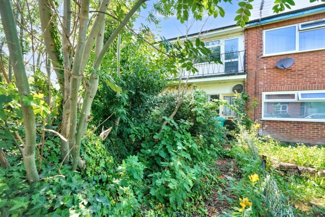 2 Salisbury Court, Querneby Road, Nottingham NG3 5JD 1