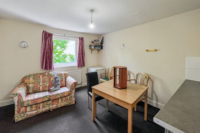 96 Ritherdon Road, Tooting, London SW17 8QQ 6