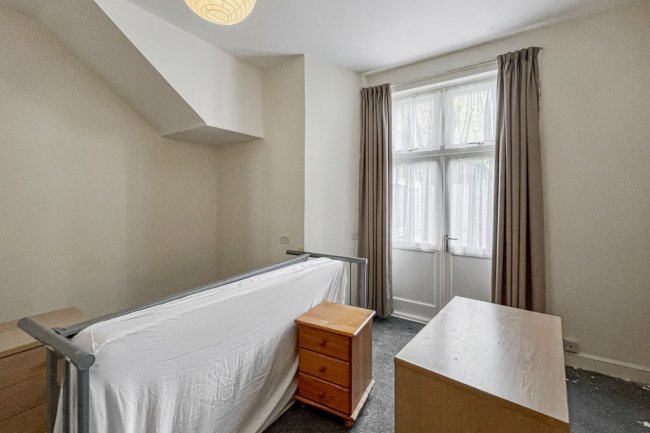 96 Ritherdon Road, Tooting, London SW17 8QQ 6