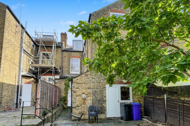 96 Ritherdon Road, Tooting, London SW17 8QQ 6