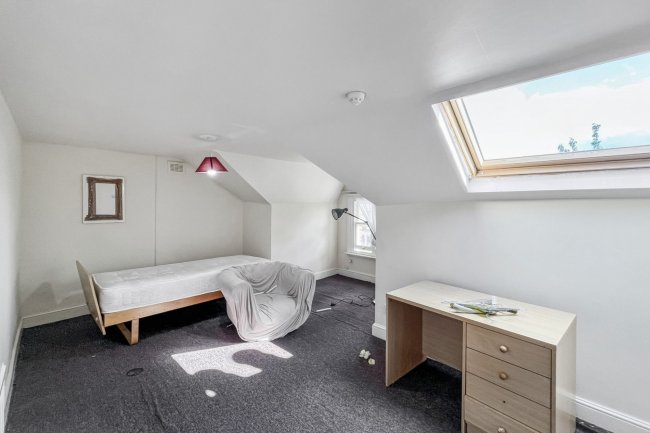 96 Ritherdon Road, Tooting, London SW17 8QQ 6