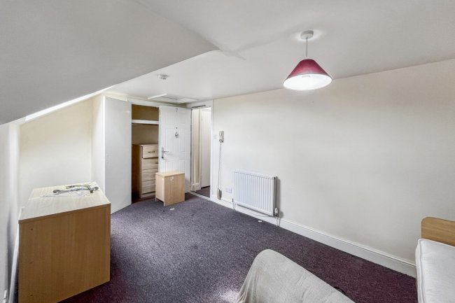 96 Ritherdon Road, Tooting, London SW17 8QQ 6