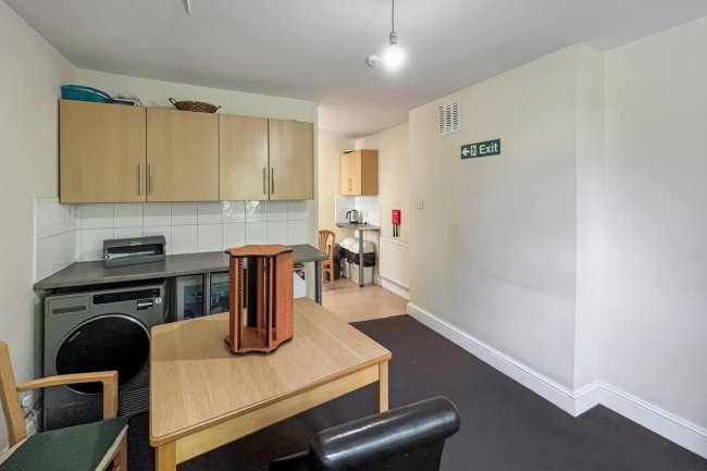 96 Ritherdon Road, Tooting, London SW17 8QQ 6