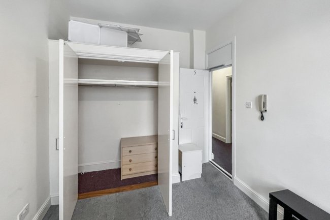 96 Ritherdon Road, Tooting, London SW17 8QQ 6