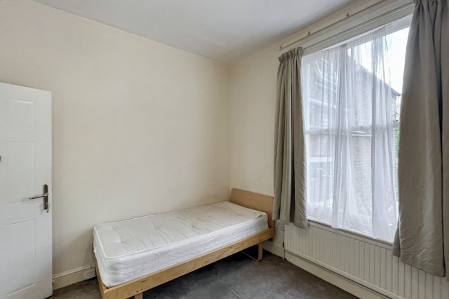 96 Ritherdon Road, Tooting, London SW17 8QQ 6