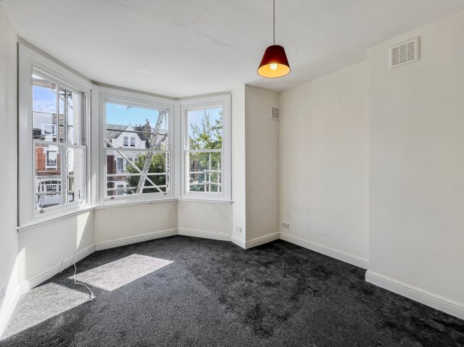 98 Ritherdon Road, Tooting, London SW17 8QQ 7