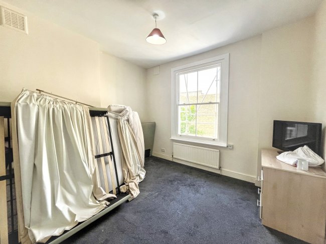 98 Ritherdon Road, Tooting, London SW17 8QQ 7