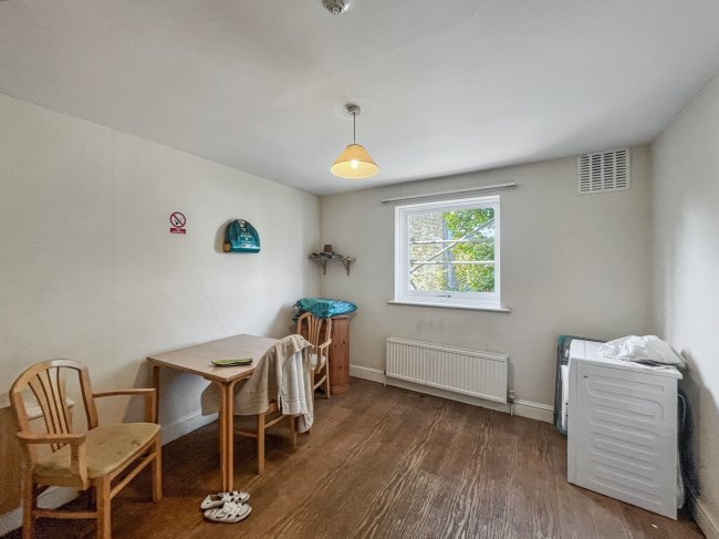 98 Ritherdon Road, Tooting, London SW17 8QQ 7